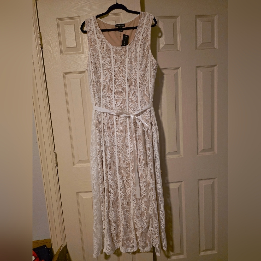 Off White And Nude (Tan) Sleeveless Scoop Neck Maxi Sundress NWT
